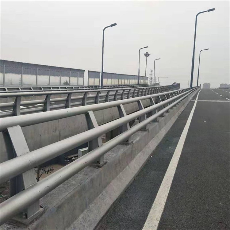 铝合金桥梁护栏​市场价格理应比华北和华东价格高